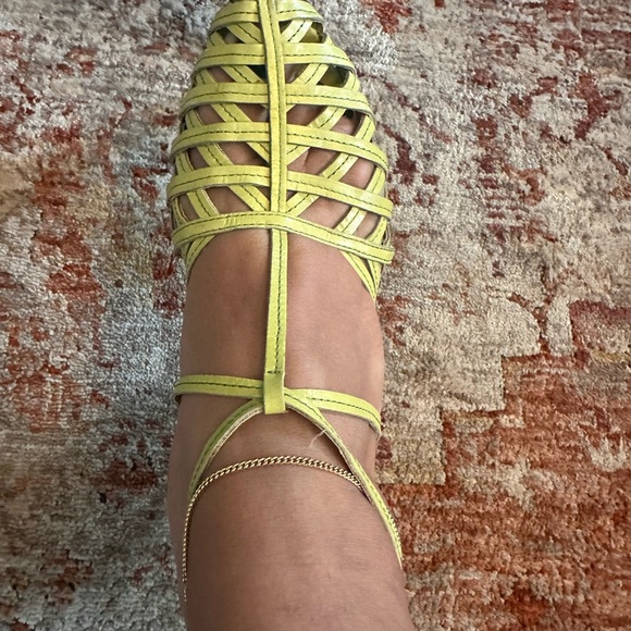 Prada lime/neon green strappy Leather Heels Made in Italy – Size 38.5 (US 8.5) - Picture 2 of 4